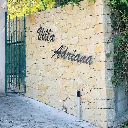 Casa de Férias Adriana Torri Del Benaco